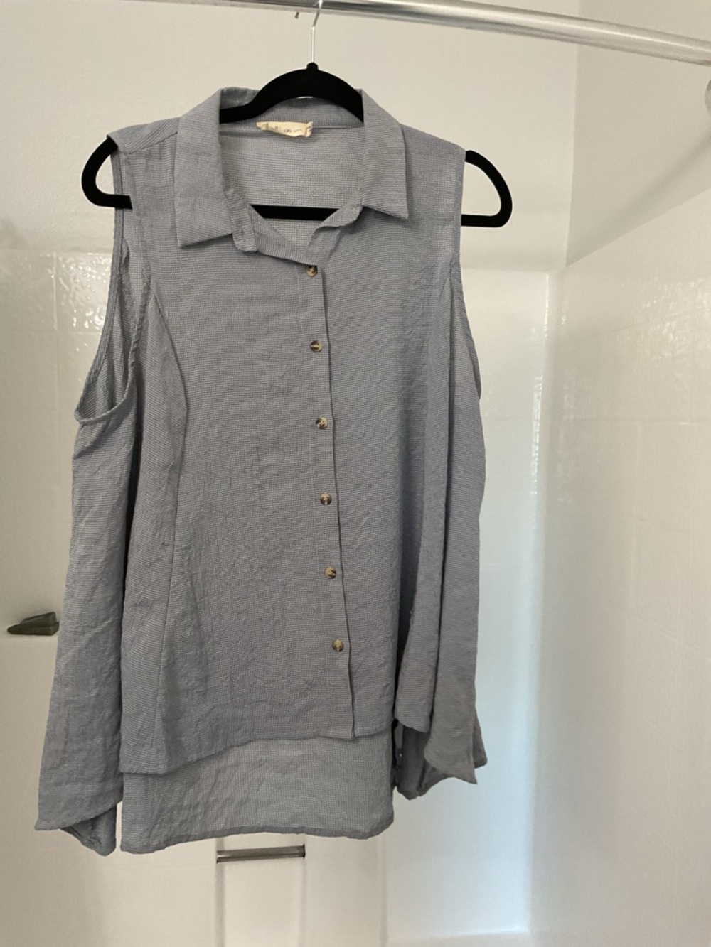 Sleeveless Button-Front Women's Top in Light Blue